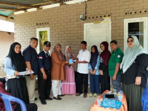 Elmayeni, Warga Luki Terima Rumah Layak Huni dari PT Semen Padang