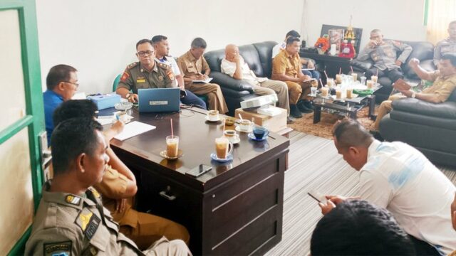 Pemko Pariaman akan melakukan penertiban terhadap Pedagang Kaki Lima (PKL) yang berjualan menggunakan fasilitas umum (fasum)