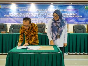 Dukung Kegiatan Akademik, UNAND Terima Pengelolaan Sementara Gedung TI-TL