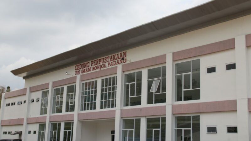 UIN Imam Bonjol Padang meresmikan layanan perpustakaan di Kampus III Sungai Bangek setelah melalui proses transformasi