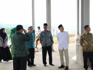 Staf Khusus Menteri Agama (Stafsus Menag), Farid F Saenong MA PhD melakukan kunjungan ke Universitas Islam Negeri (UIN) Imam Bonjol Padang