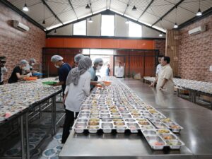 Kerja sama Badan Gizi Nasional (BGN) dengan BPJS Ketenagakerjaan memberikan fasilitas perlindungan kerja bagi SPPG