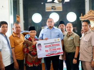 Wakil Ketua Komisi VI DPR RI Andre Rosiade mengunjungi Masjid Quba Kampung Pinang, Kelurahan Lambung Bukit, Kecamatan Pauh, Kota Padang
