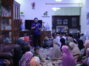 Ratusan warga Kampuang Jambak, Kelurahan Koto Lalang, Kecamatan Lubuk Kilangan, Kota Padang, antusias menghadiri reses perseorangan masa