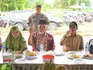 Gubernur Sumbar: Festival Durian Solok Selatan, Ajang Promosi Potensi Lokal ke Masyarakat Luas