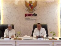 Pengangkatan Calon Aparatur Sipil Negara (CASN) 2024 dipercepat. Keputusan itu diambil setelah mendapatkan arahan langsung dari Presiden