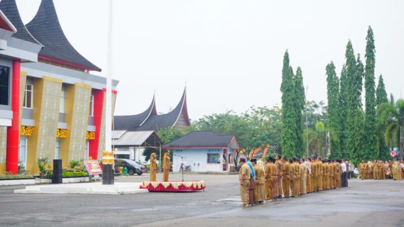 Wakil Bupati Dharmasraya, Leli Arni ajak ASN untuk mewujudkan visi dan misi Bupati dan Wakil Bupati Dharmasraya Periode 2025-2030