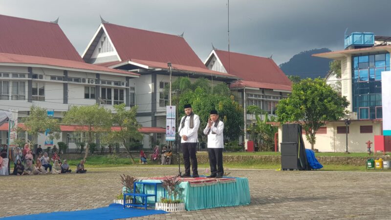 Hari Pertama Berkantor Usai Retret, Wako Fadly Amran Gelar Tasyakuran dan Berbagi 3.000 Paket Berbuka