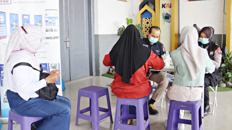 KAI Sumbar Dukung Program Pelayanan Kesehatan Gratis Jasa Raharja di Stasiun Padang