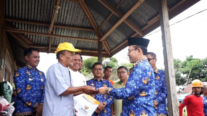 Wako Payakumbuh Salurkan Bantuan untuk Korban Kebakaran, Ingatkan Warga Lebih Waspada