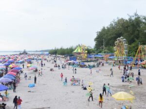 Pemko Pariaman akan menggelar iven pariwisata Pariaman Barayo 2025 pada 1-7 April mendatang. Pariaman Barayo merupakan salah iven