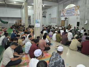 Safari Ramadan ke Pasaman Barat, Gubernur Mahyeldi Apresiasi Anak Muda Ramaikan Masjid