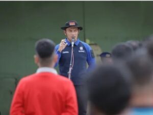 Sebanyak 275 ASN dari sejumlah OPD di lingkungan Pemko Padang diperbantukan untuk mendukung Satpol PP dalam rangka penegakan Peraturan Daerah (Perda) dan Peraturan Kepala Daerah