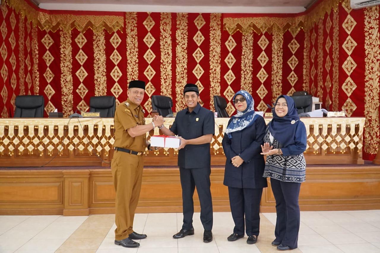 Paripurna DPRD Payakumbuh, Wawako Elzadaswarman Sampaikan LKPJ 2024