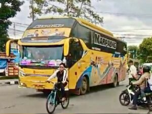 Ribuan perantau Minang yang mengikuti program mudik gratis 'Pulang Basamo 2025' gelombang 1 bersama Andre Rosiade telah tiba dengan selamat