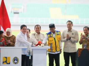 Kantor Komunikasi Kepresidenan mengungkapkan langkah Presiden Prabowo Subianto meresmikan 17 stadion berstandar internasional di berbagai