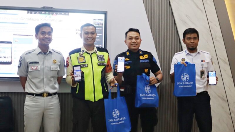 KAI dan Jasa Raharja Sosialisasikan Asuransi Kecelakaan ke Penumpang Kereta Api