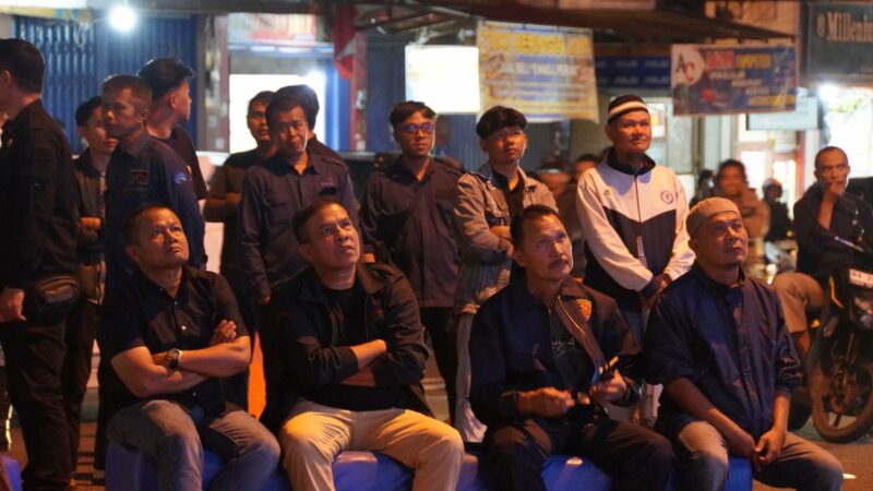 Nobar Timnas Indonesia vs Bahrain Lewat Videotron di Padang Panjang