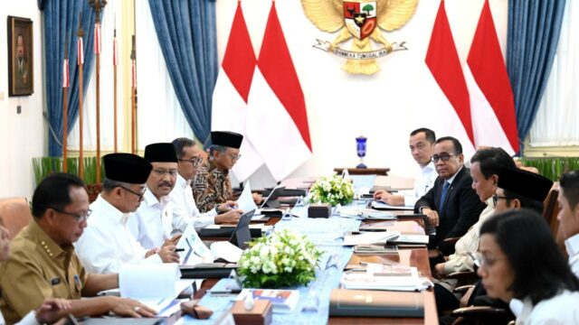Ratas Terkait Sekolah Rakyat, Prabowo Mau Pemerataan Jadi Prioritas