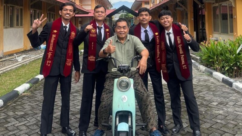 Atasi Masalah Jarak Tempuh, Mahasiswa UBH Ciptakan Pengisian Daya Sepeda Listrik Sambil Jalan