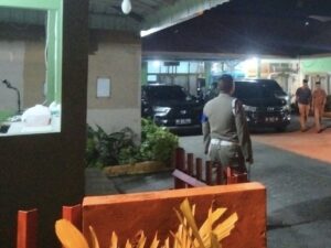 Kepergok Diduga Selingkuh, Camat Padang Selatan Dinonaktifkan