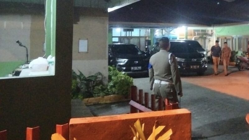 Kepergok Diduga Selingkuh, Camat Padang Selatan Dinonaktifkan