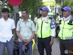 Ayah Anak Asal Suliki Nginap di Pos Satpam Demi Tes UTBK di UNP