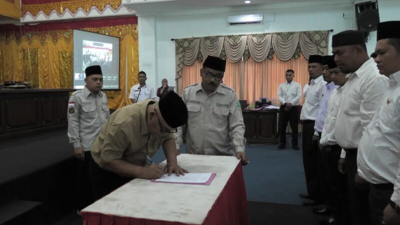 Pengurus Daerah Resmi Terbentuk, Bupati Pasbar Janji Perjuangkan Hak PPPK