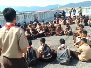 HKBN 2025: BPBD Kota Padang Latih Warga Sekolah Hadapi Bencana Lewat Simulasi