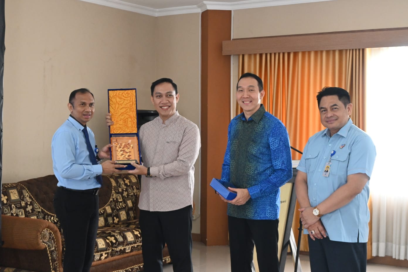 Bank Nagari Luncurkan Layanan Pembayaran Tagihan FIF Lewat Aplikasi Ollin