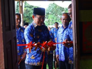 Wako Payakumbuh Resmikan Program Bakti Sosial Peningkatan Kualitas Rumah Anggota KORPRI