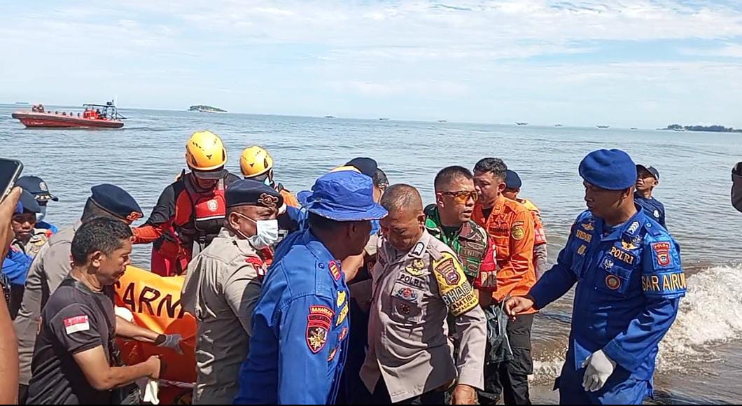 Remaja Terseret Ombak saat Mandi di Pantai Ujung Batu Padang Ditemukan Meninggal