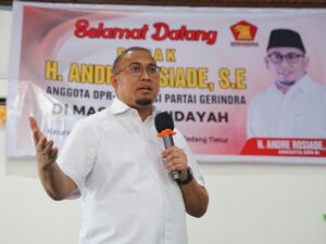 Andre Rosiade Terima Aduan Warga Soal Kenaikan Sewa Lahan PT KAI