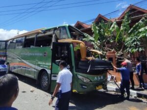 Bus ALS Terguling di Padang Panjang, 12 Penumpang Meninggal Dunia