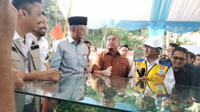 Groundbreaking Proyek Flyover Sitinjau Lauik, Menteri PU: Didesain Aman Gempa
