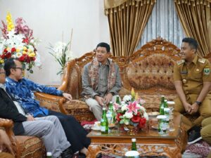 Wagub Vasko Pimpin Persiapan Rakor Kebencanaan Sumbar Bersama BNPB