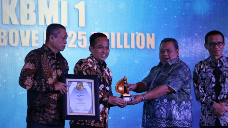 Bank Nagari Raih 2 Penghargaan Bergengsi The Asian Post