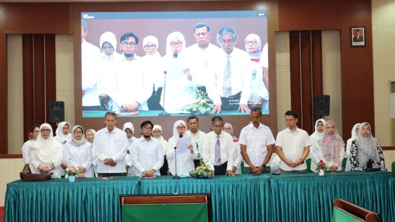 Soroti Krisis Mutu dan Layanan Kesehatan Nasional, Guru Besar FK UNAND Nyatakan Sikap