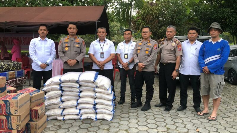 PT Semen Padang Bantu Korban Kebakaran Asrama SPN Padang Besi