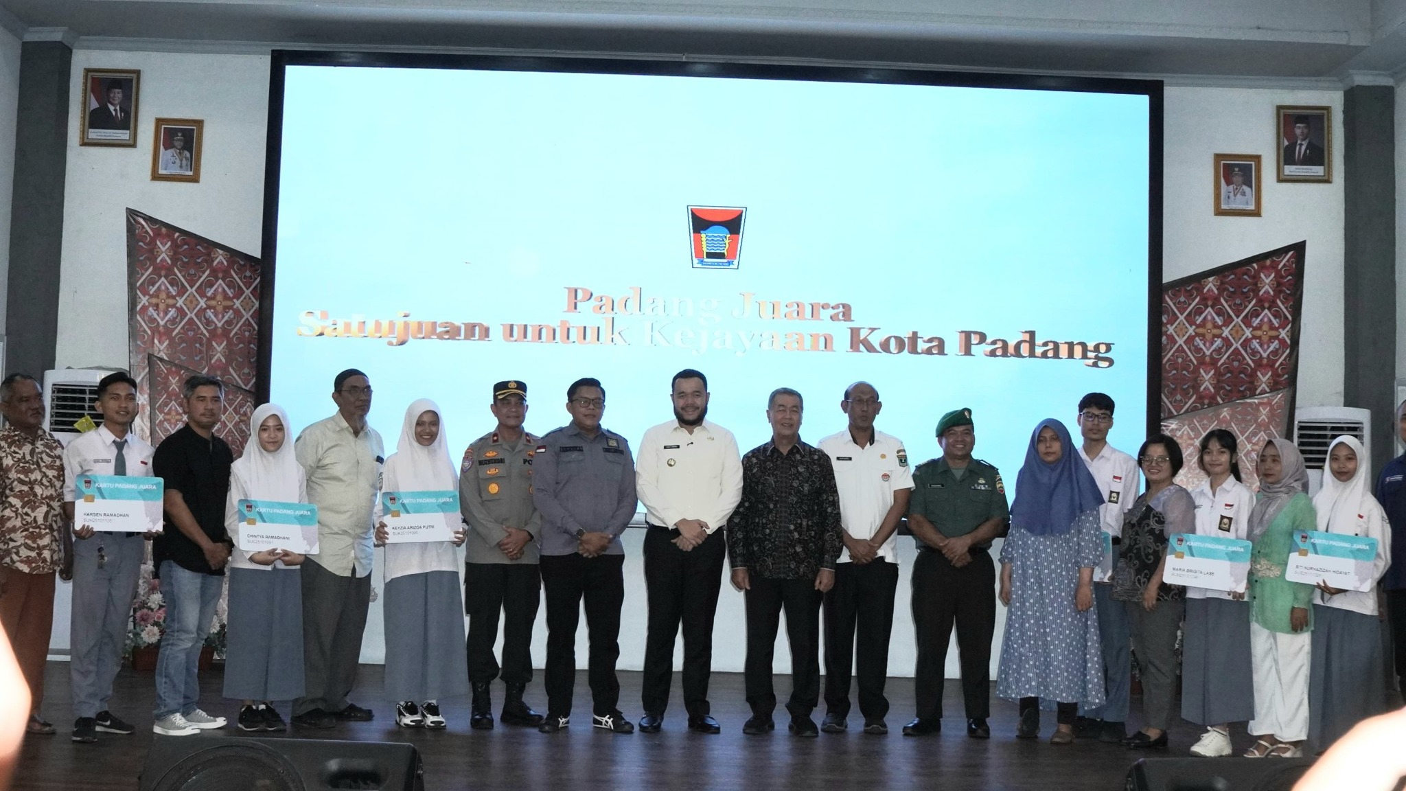 6 Pelajar Terima Beasiswa Kuliah di Sampoerna University, Biaya Ditanggung Pemko Padang