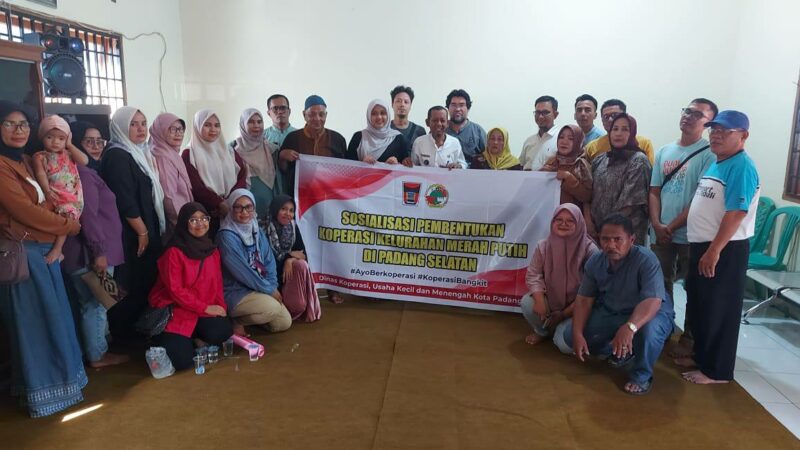 Pemko Padang menargetkan 104 Koperasi Merah Putih terbentuk di seluruh kelurahan yang ada di ibu kota Sumatra Barat (Sumbar) ini.