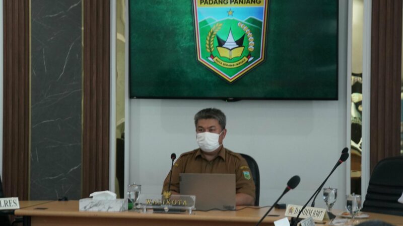 Staf Ahli Bidang Ekonomi, Keuangan, dan Pembangunan Setdako Padang Panjang, Putra Dewangga mengungkapkan, pemko menargetkan pembentukan