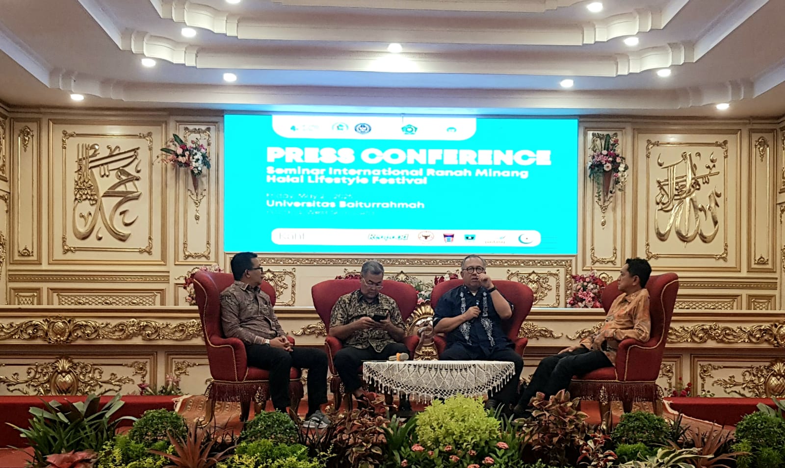 Dubes 10 Negara Islam Meriahkan Festival Halal Internasional di Padang