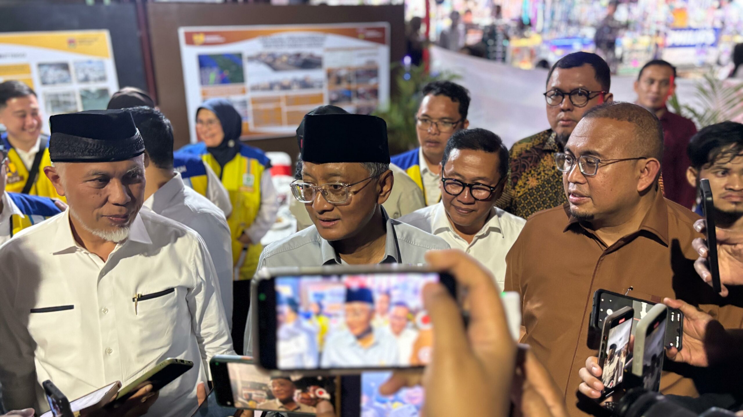 Andre Rosiade Siap Kawal Pembangunan Pasar Bawah dan Penyediaan Air Bersih di Bukittinggi