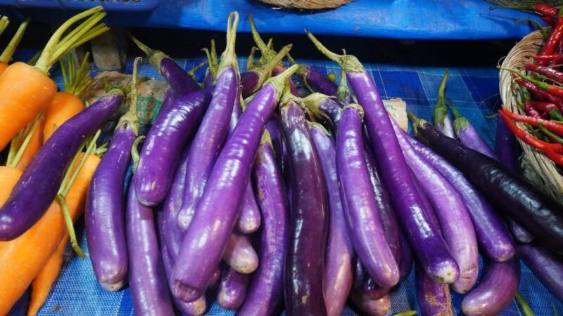 Sejumlah Komoditas Turun Harga di Pasar Pusat Padang Panjang