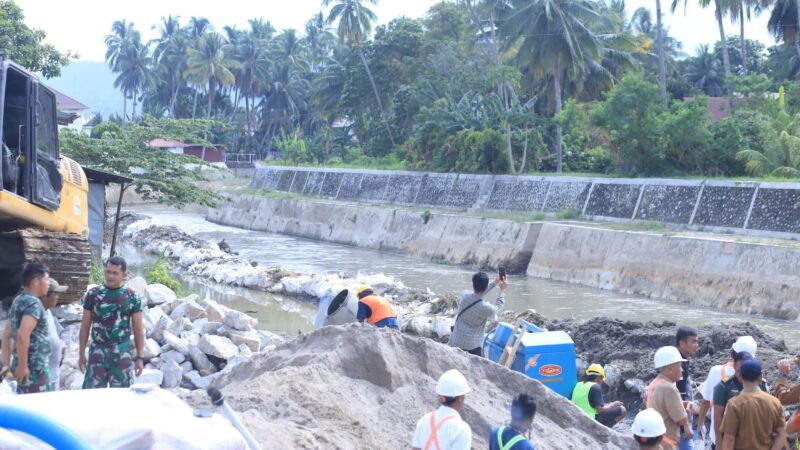 Wali Kota Solok Tinjau Pembangunan Laydam Sungai Batang Lembang