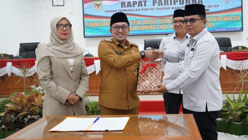 8 Fraksi DPRD Tanah Datar Sepakati Ranperda Pertanggungjawaban APBD 2024