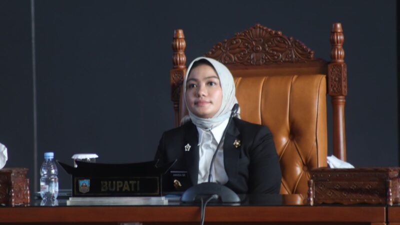 Bupati Dharmasraya Sampaikan Pendapat Akhir Atas Ranperda Pertanggungjawaban APBD 2024