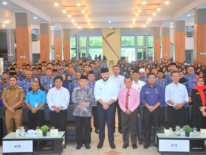 Wako Padang Lepas 350 CPNS Ditempatkan di Kelurahan