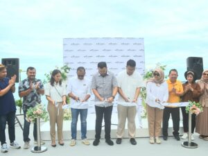 Destinasi Wisata Baru, Wako Padang Resmikan Atrium by Lighthouse di Bukit Lampu